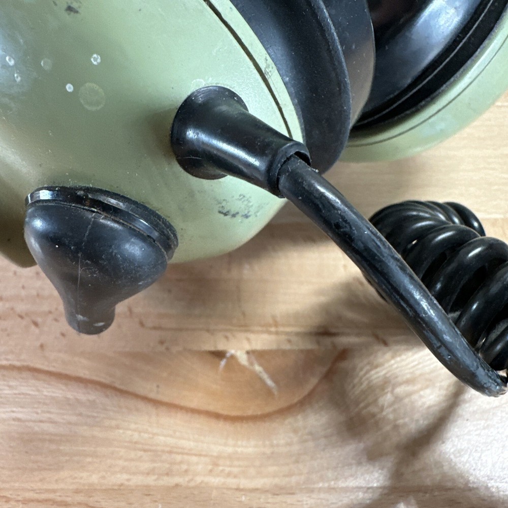 David Clark Aviation Headset Model H6240-51 Untested