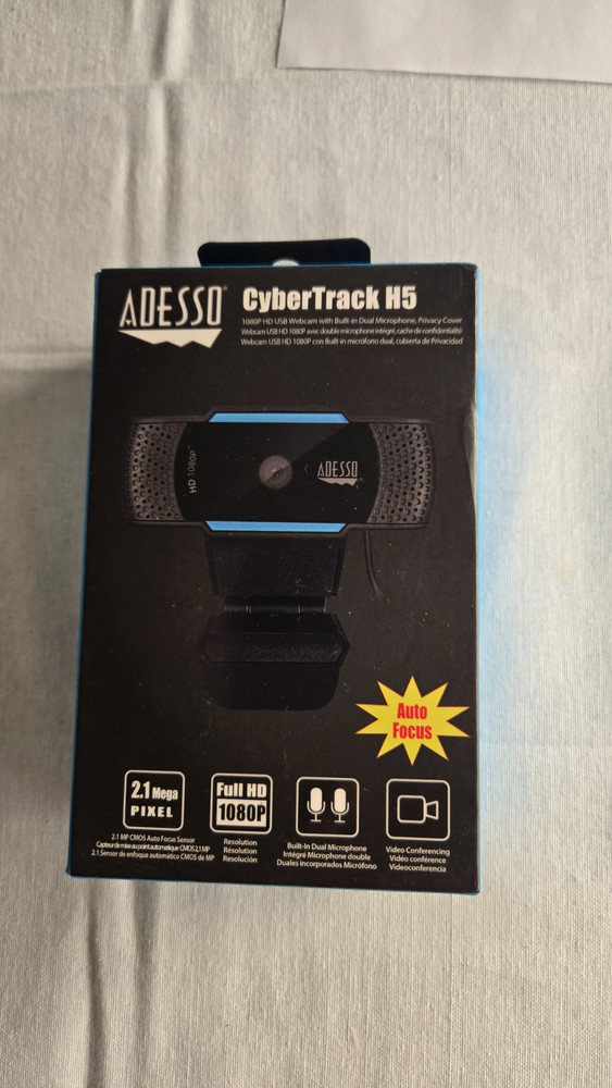 ADESSO CYBERTRACK H5