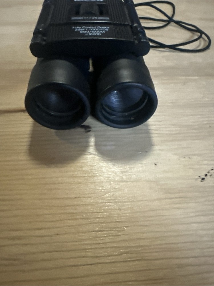 Tasco 10x 25 Field Binoculars