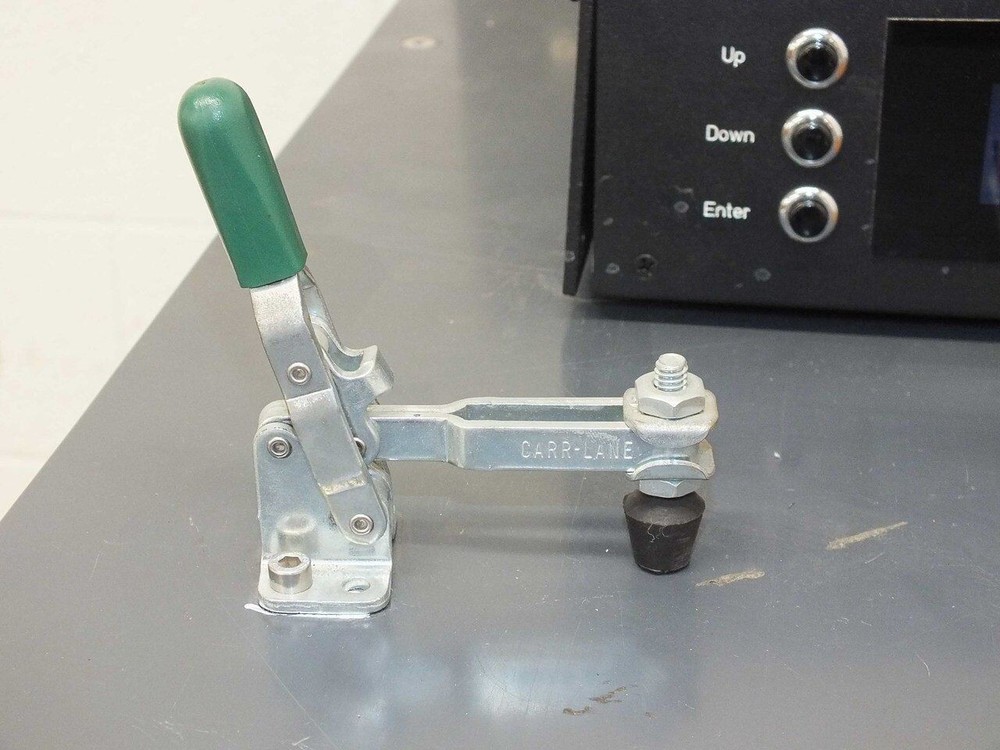Uni-Solar VIBRATING Solar Panel MC4 Connector Testing Station - 250V QA4-850-000