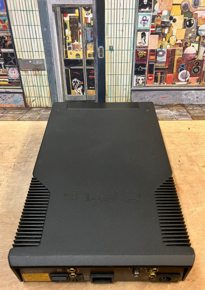 CYRUS FMX FM TUNER