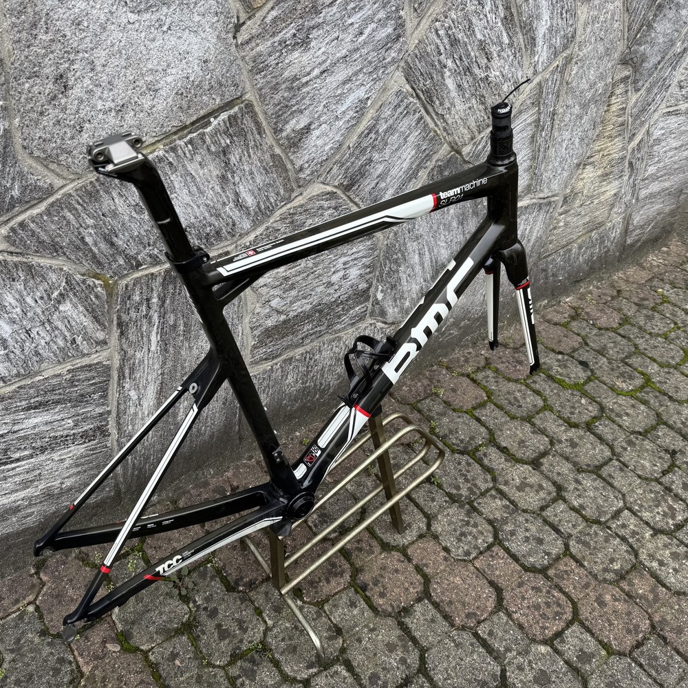 BMC Team Machine SLR01 Frame - WORLDWIDE SHIPPING
