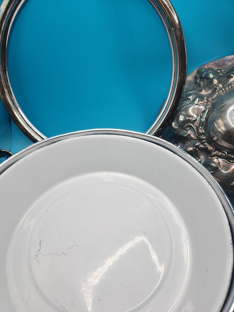 Richfield Plate Co. Silverplated Covered Dish