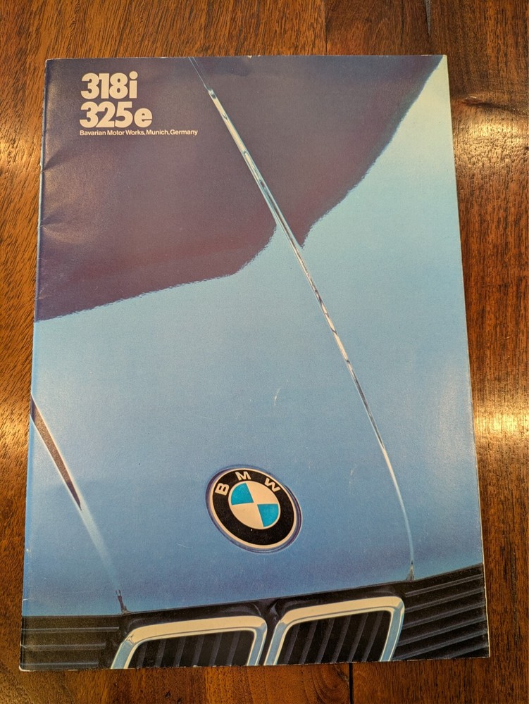 1985 BMW 3-Series Brochure E30 325e, 318i