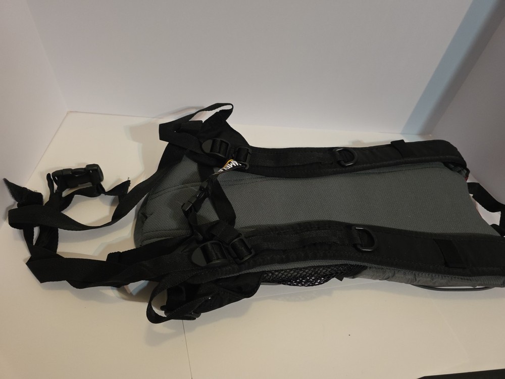 Camelbak LOBO Hiking Backpack Red w/ Pocket & Hydration Pack Bladder