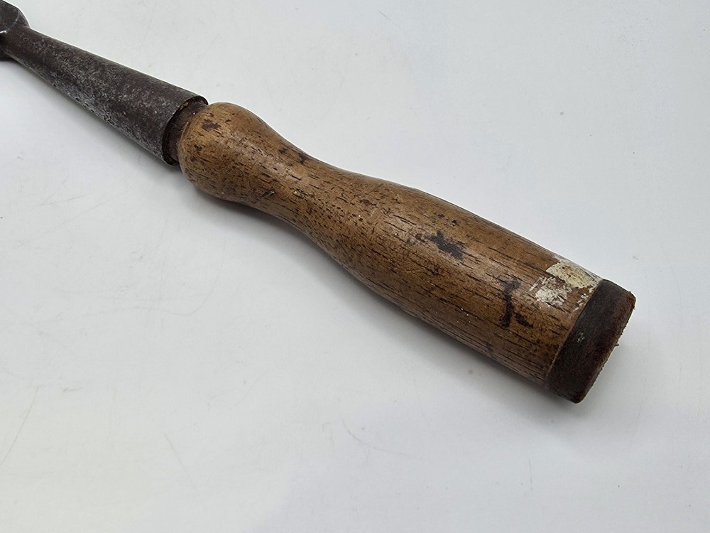 Sharp Vintage Fulton 1/2" Beveled Edge Socket Chisel