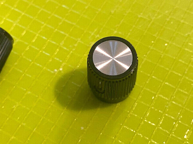 KNOBS 670-007 INSTRUMENTATION CONTROL KNOB 10 pieces