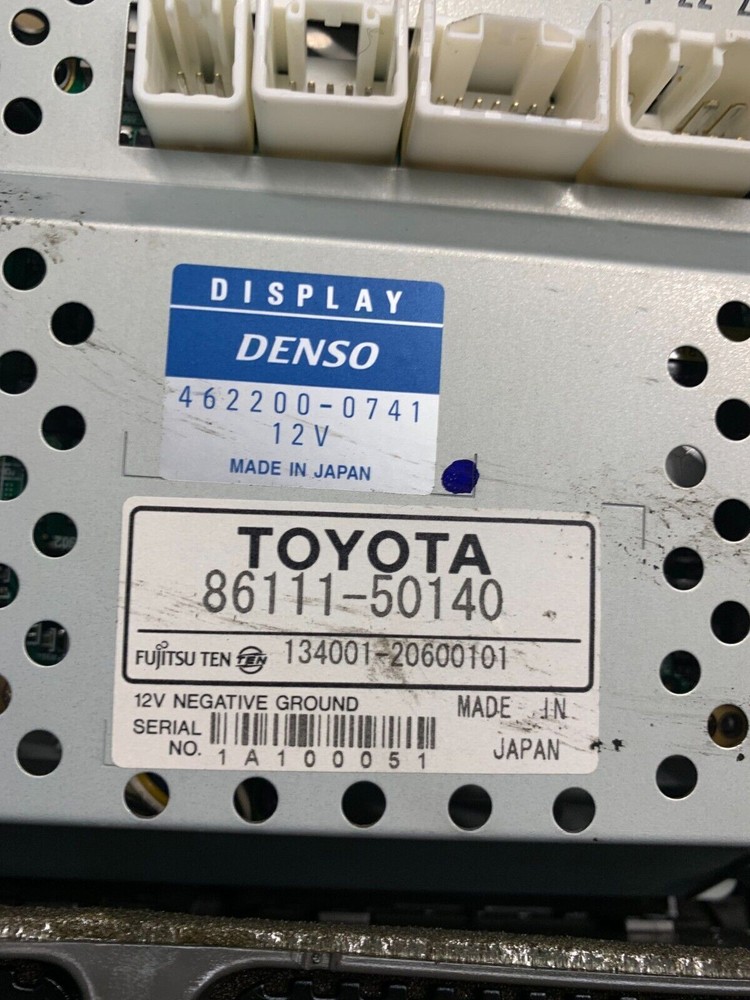 LEXUS LS430 MULTIFUNCITON DISPLAY SAT NAV (86111-50140)