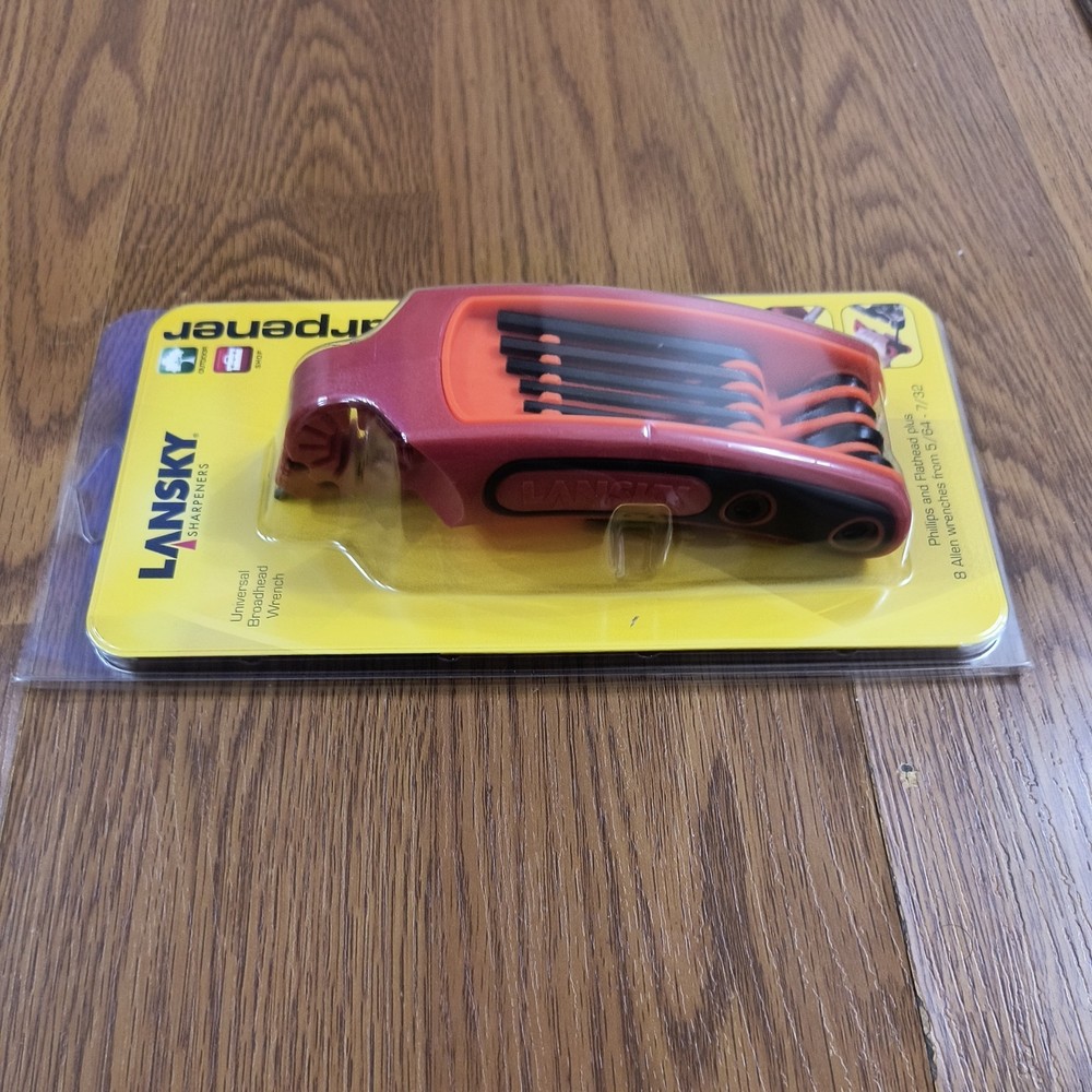 LANSKY BROADHEAD & KNIFE SHARPENER PLUS ARROW TOOL & MULTI-TOOL