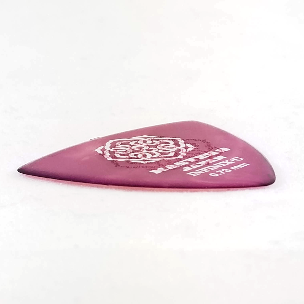 Master 8 Japan INFINIX-U Grip Guitar Triangle Pick - 0.73mm Thin 6-Pack