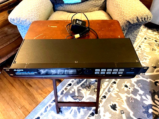 Alesis Midiverb 4 Multi -FX Digital Processor 1 Owner W AC Power Manual SERVICED