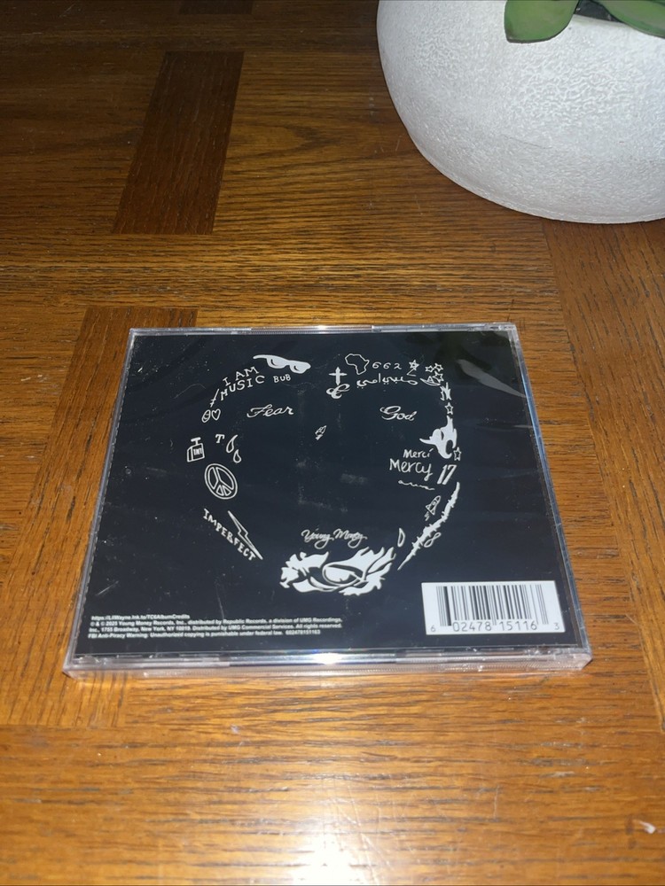 SIGNED! IN HAND! NEW! LIL WAYNE Tha Carter VI CD With Signed Insert