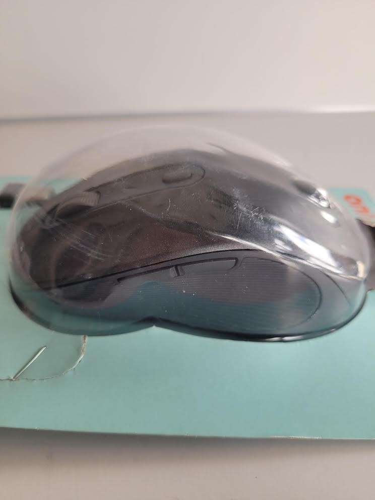onn. 2.4ghz 6 button wireless mouse new damaged box