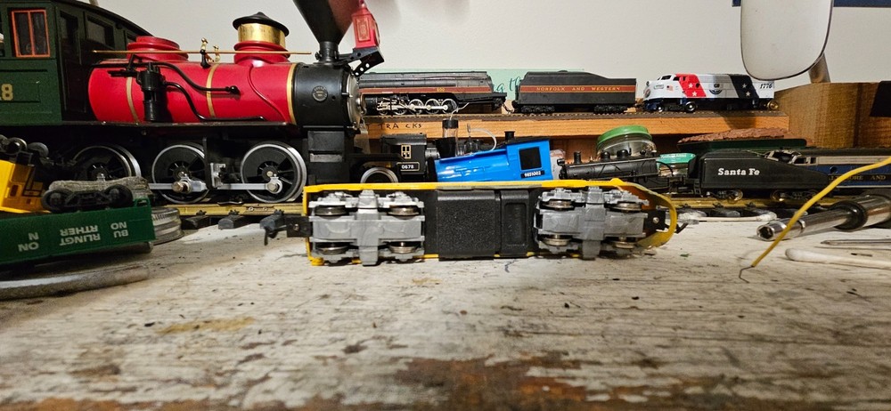 Bachmann HO Scale "The Challenger" Train Set
