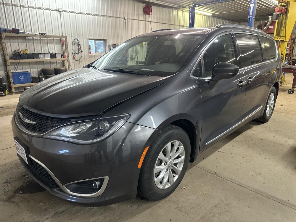 Used Park Assist Camera Control Module fits: 2018 Chrysler Pacifica Driver Assis