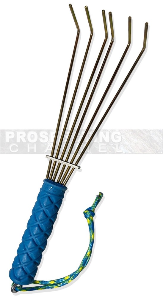 Expanding Folding Hand Rake Tool with Strap Crevice for Gold new
