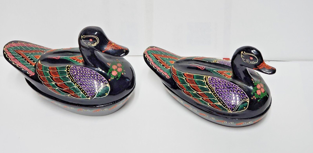Lacquerware Duck storage box Folk Art decoration