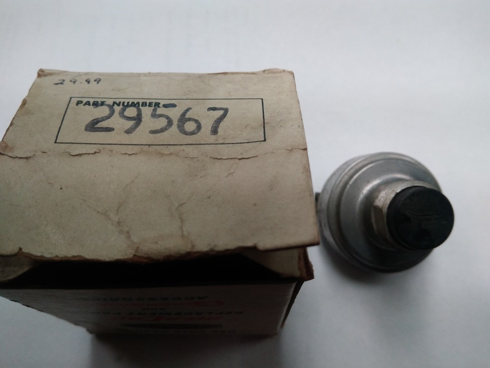 New Vintage Quicksilver Mercury Stop Kill Switch Button 29567
