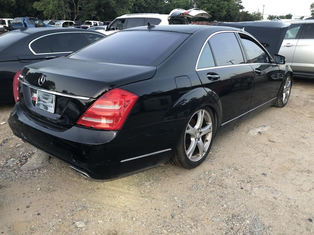 2012-2017 MERCEDES BENZ S550 Rear Radar Sensor Computer Module            954789