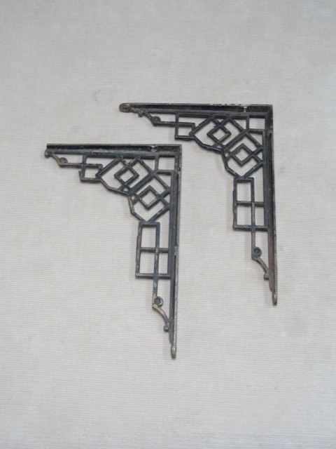 Victorian Cast Iron Shelf Brackets Same Size & Pattern Original 'F'