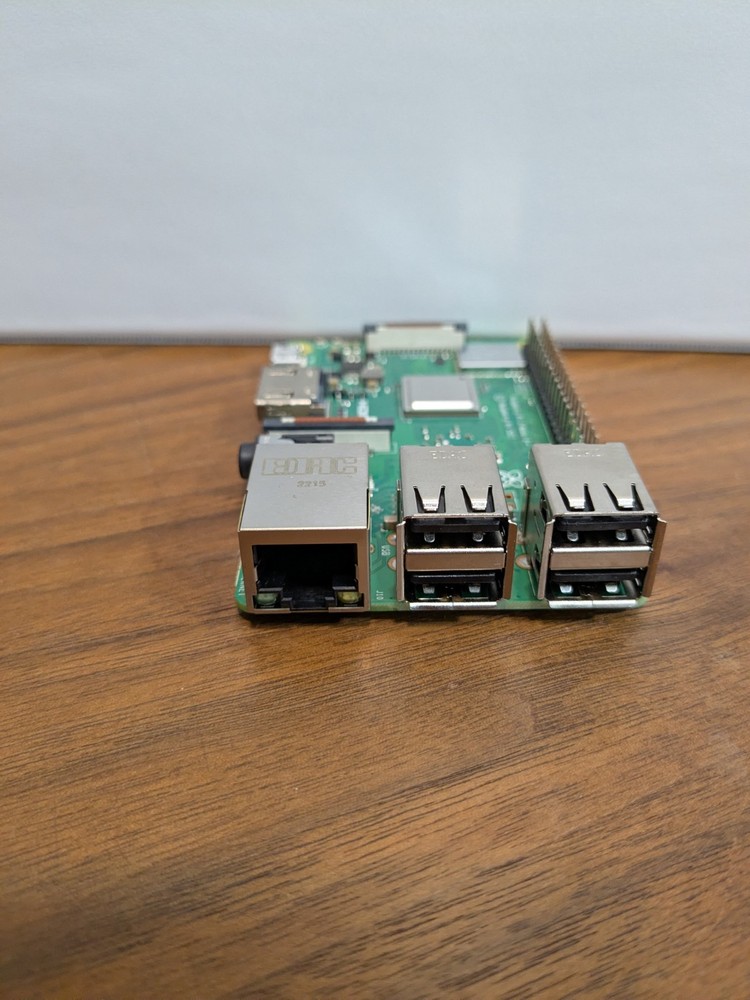 Bundle of 10 Raspberry Pi 3 Model B+