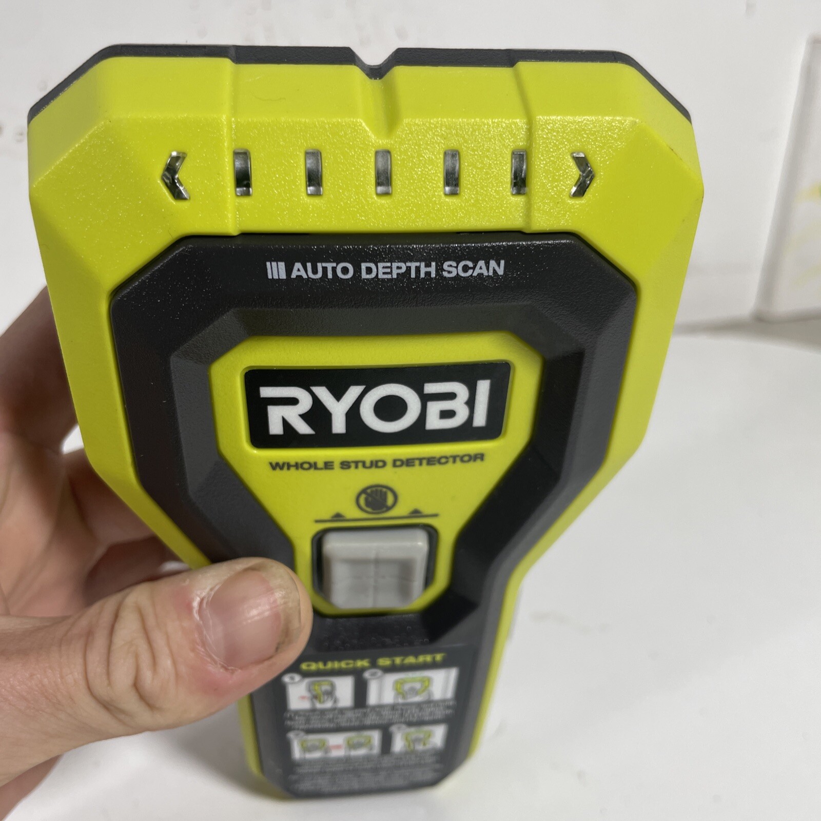 RYOBI ESF5002 Whole Stud Finder Auto Depth Scan Tech Hand-Held Multiple LED A21