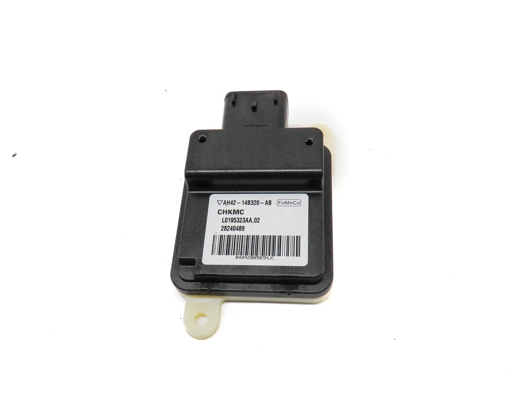 12 RANGE ROVER (L322) FRONT RIGHT PASSENGER SEAT OCCUPANCY SENSOR CONTROL MODULE