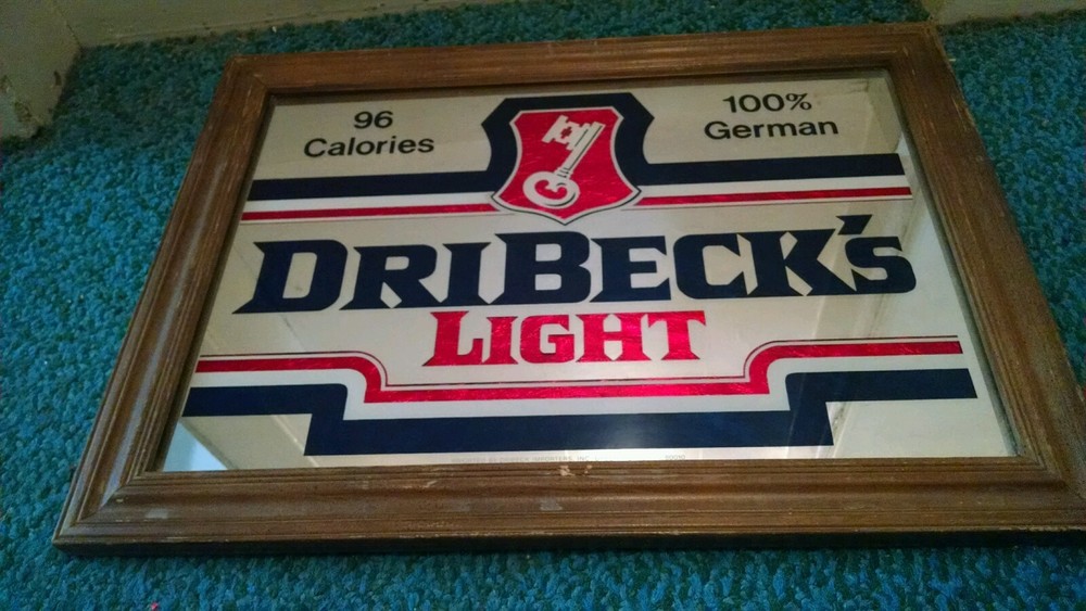 Dribecks light beer mirror