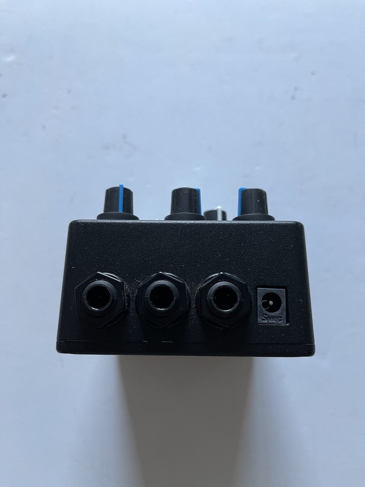 Red Panda Bitmap V1 Bitcrusher Bit Map Modulation Guitar / Bass Effect Pedal