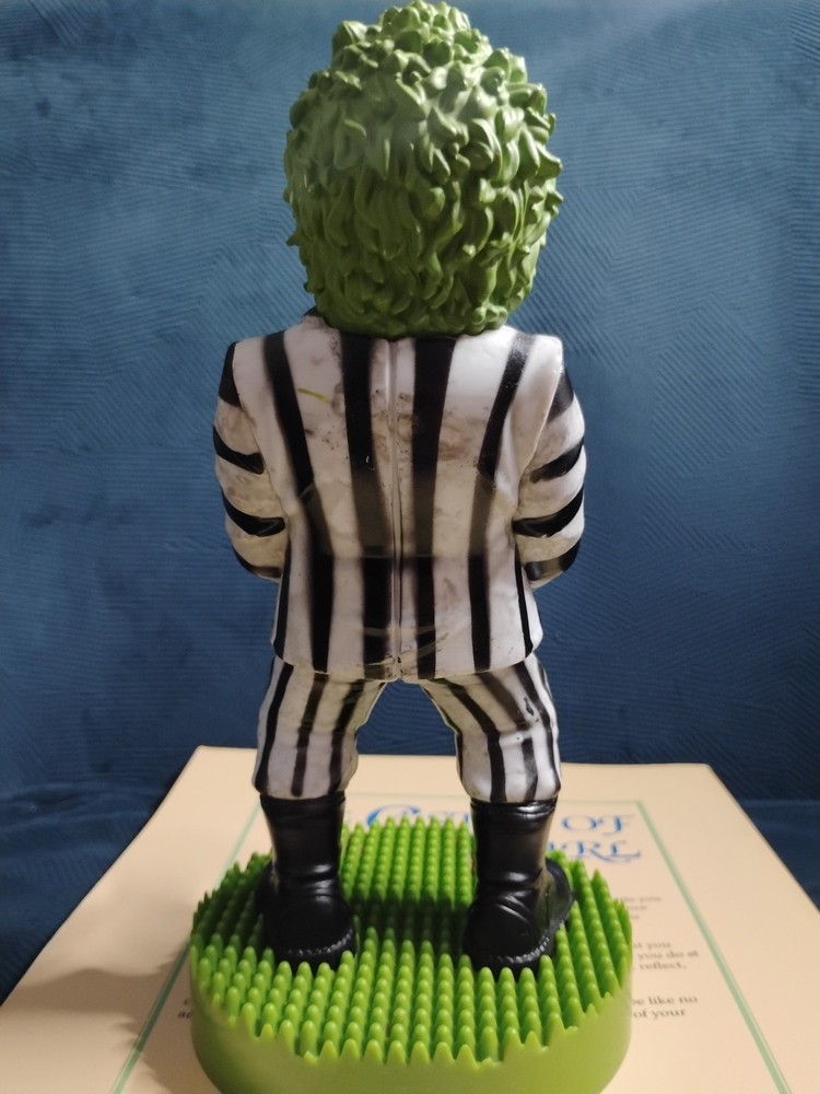 BEETLEJUICE - GAMING CONTROLLER / SMART PHONE HOLDER (Cable Guys)