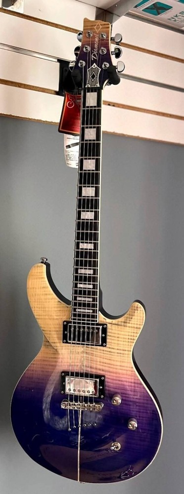 Monarch Flame Maple Seymour D. Pickups Midnight Moonrise