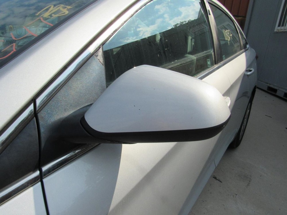 SONATA 2015 Glove Box 1064504