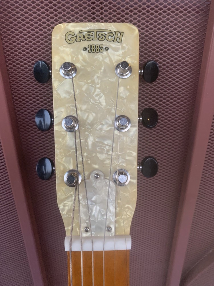 Gretsch 6-String Banjo Closed Back Natural Gloss Remo Head
