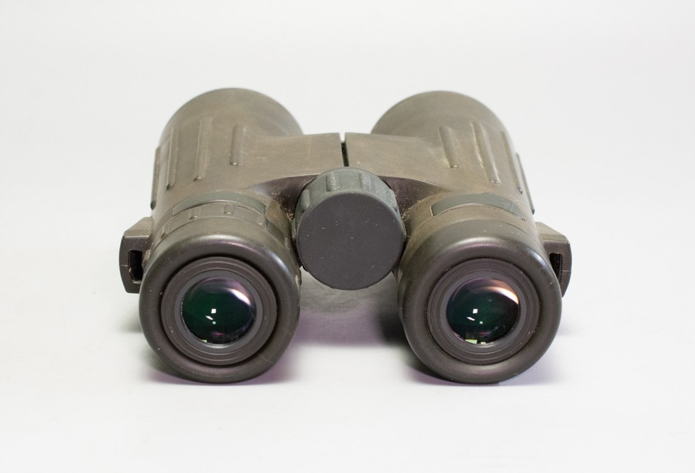 (MA5) Steiner Predator Pro 10x42 Binoculars (READ)
