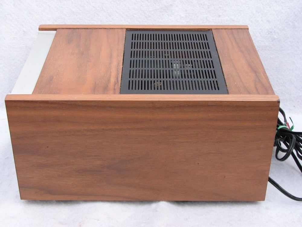 Teac AZ-201 total peformance indicator