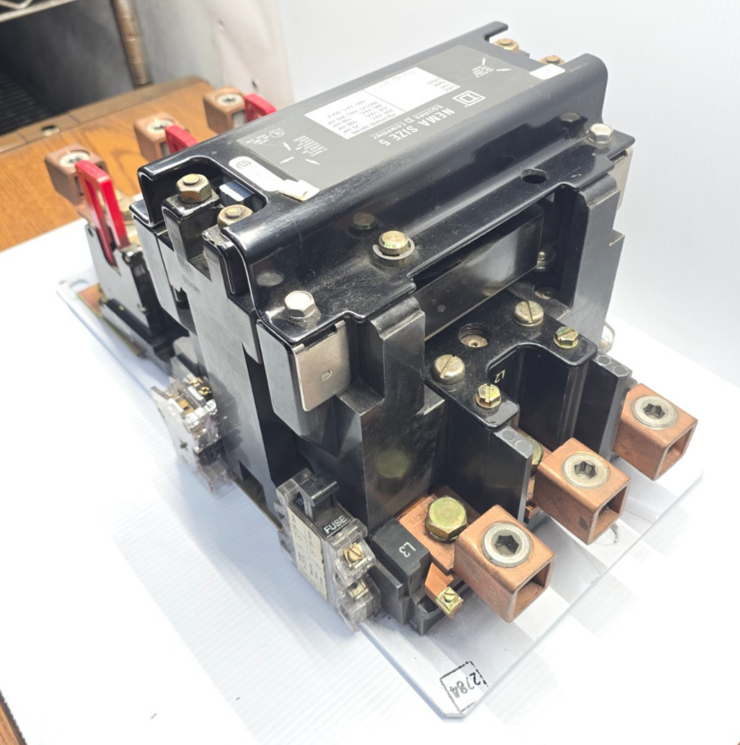 Square D Size 5 Motor Starter 200 HP 600 VAC 480V Coil 8536SG01