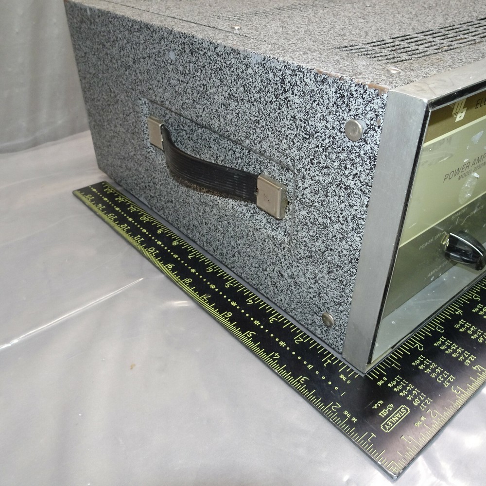 MB ELECTRONICS POWER AMPLIFIER 2250MB s/n 663