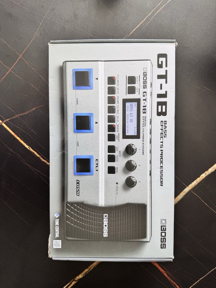 Boss GT-1B Bass Multi Effects Processor Pedal