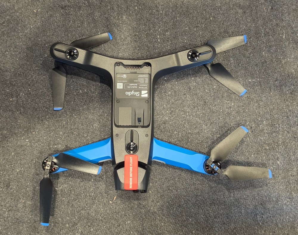 Skydio 2 Drone, 2 Batteries, Controller, Original Packaging, Accessories