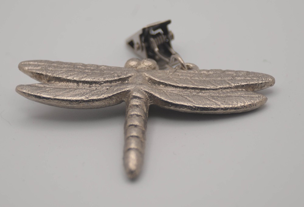 8 Dragonfly Clip On Tablecloth Weights