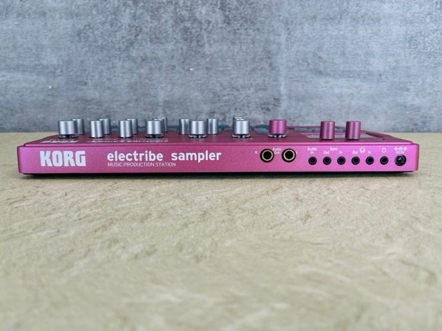 Korg Electribe ELECTRIBE2S-RD Sampler Music Production Station Sequencer