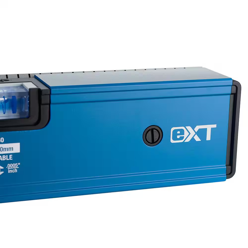 48 In. to 78 In. True Blue Extendable Box Level