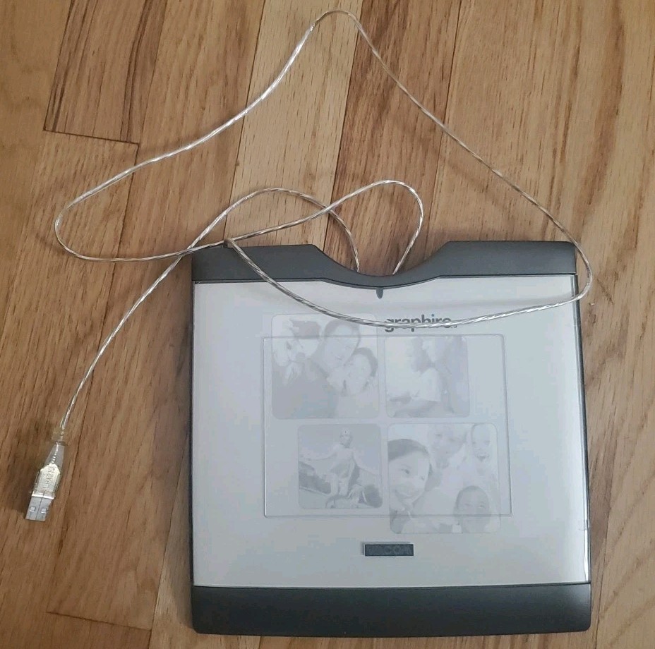 Wacom Small Digital Drawing Graphics Tablet Model CTE-430 NO PEN