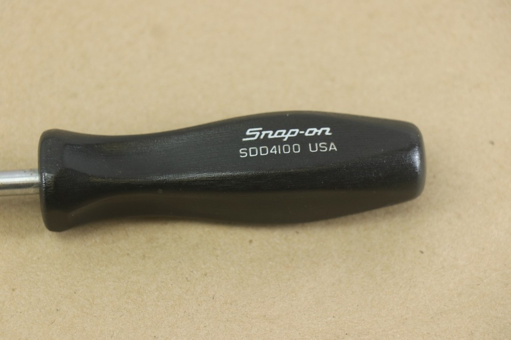 SNAP ON SSD4100 FLATHEAD SLOTTED SCREWDRIVER LONG HANDLE 13"
