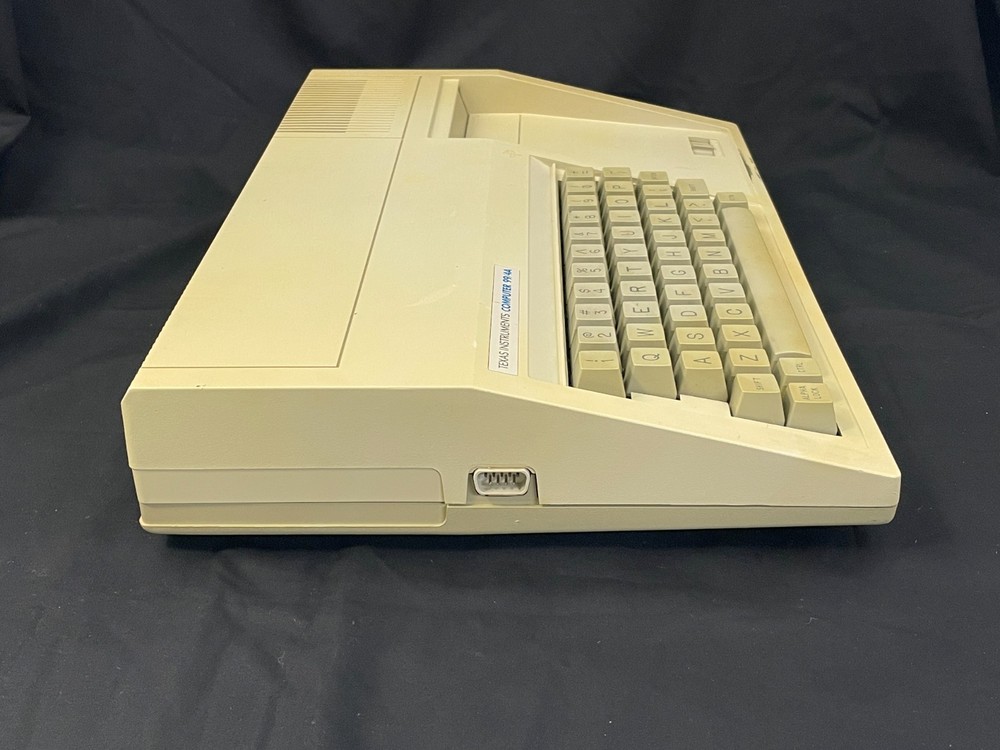 TI-99/4a Computer - Texas Instruments Model PHCOO4A - UNTESTED
