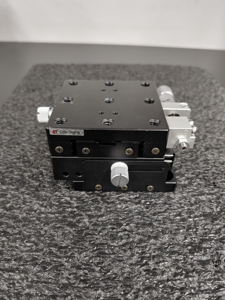 OPTOSIGMA XY Goniometer 2 Stage Table