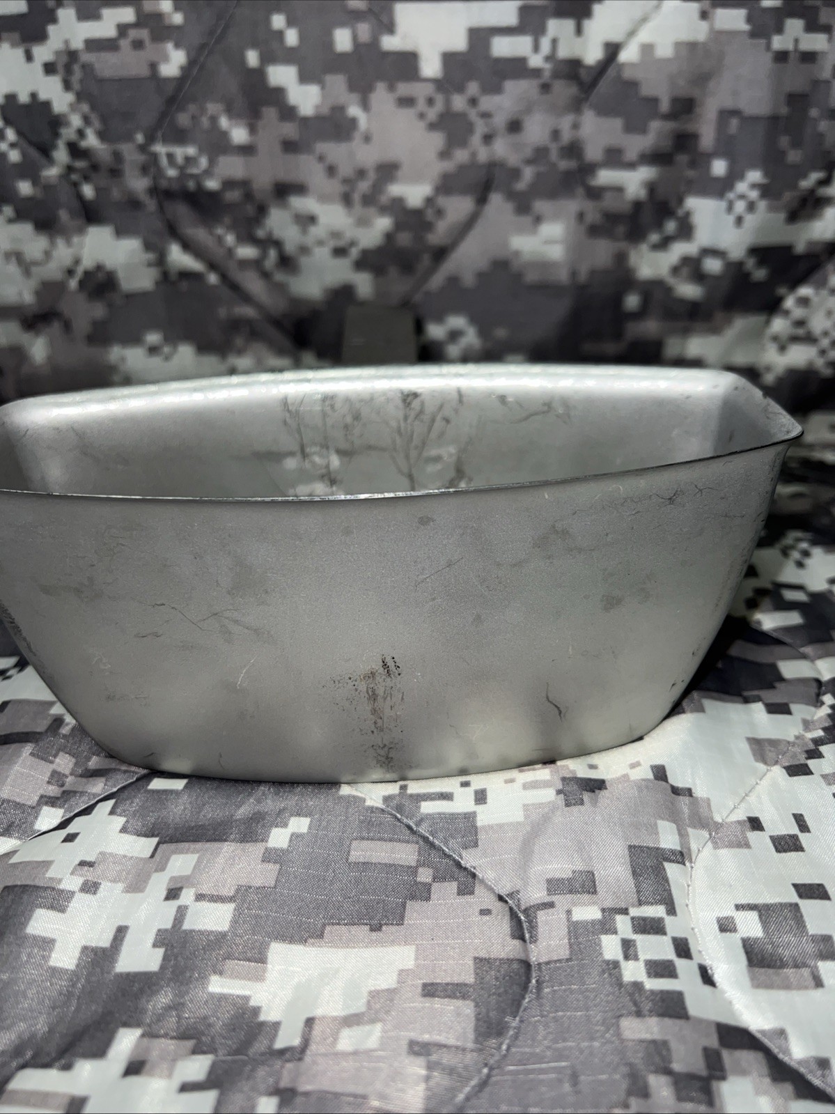 G.I. Army US Military Surplus Arctic Canteen Cup Built In Handle WYOTT NICE A-19