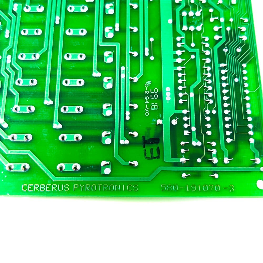 Siemens ZC1-8B Cerberus Pyrotronics 500-893957 Zone Control Card Module