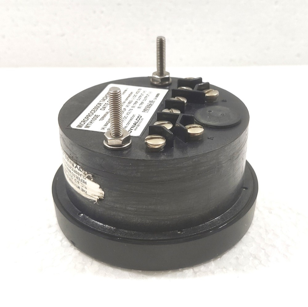 DYNALCO CONTROLS MTH-103E MICROPROCESSOR TACHOMETER HOURMETER TRIP MTH103E