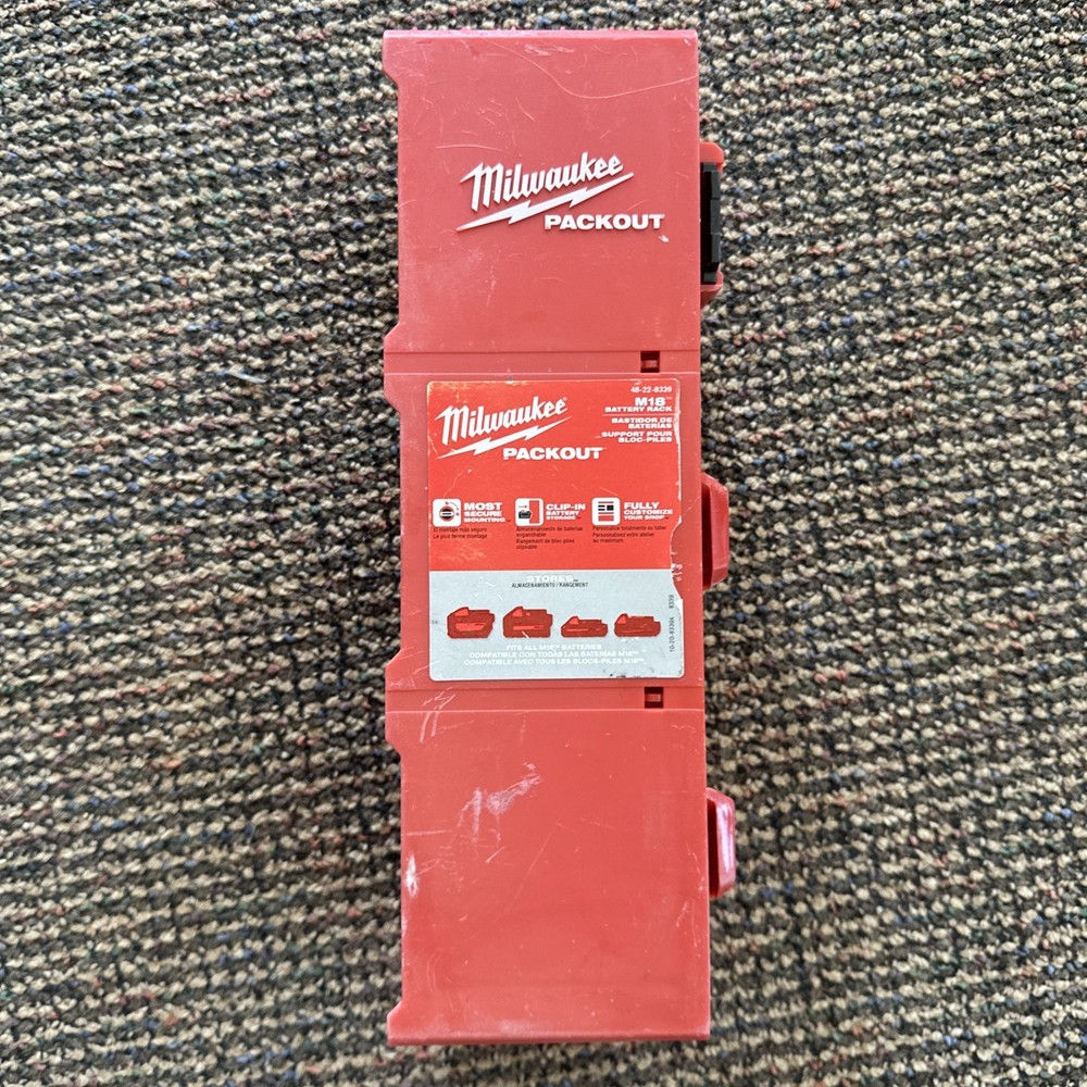 Milwaukee 48-22-8339 PACKOUT M18 Battery Rack